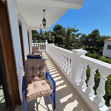 Auhema Villa *